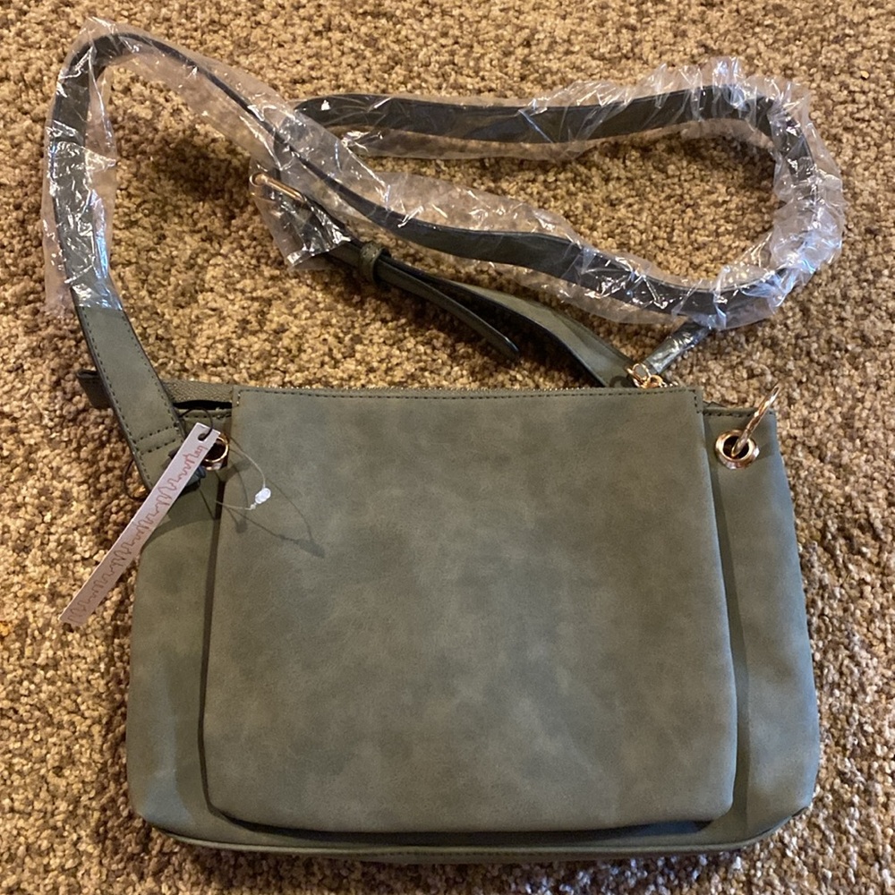 Green Women's Crossbody Bag with Woven Detail - Picture 3 of 8